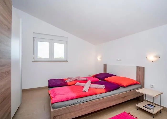 B&b-6 By Interhome *