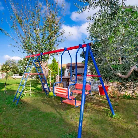 B&b-6 By Interhome Ližnjan